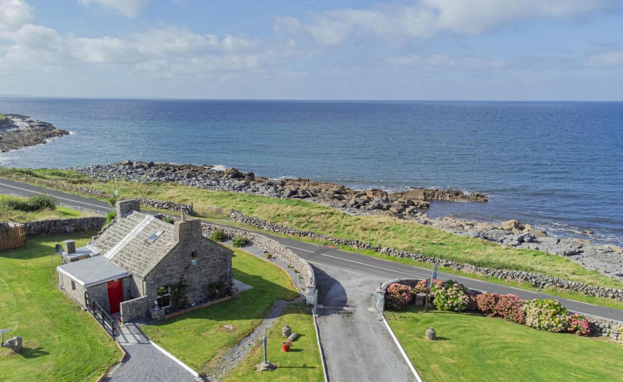 1844 Seascape Cottage Is Located On The Wild Atlantic Way Fanore Dış mekan fotoğraf